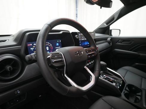 Used 2026 Chevrolet Colorado Trail Boss AWD/4WD image 17