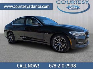 Used 2022 BMW 330e xDrive 330e xDrive w/ Premium Package video 1