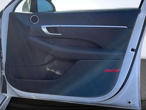 Used 2021 Hyundai Sonata SE image 24