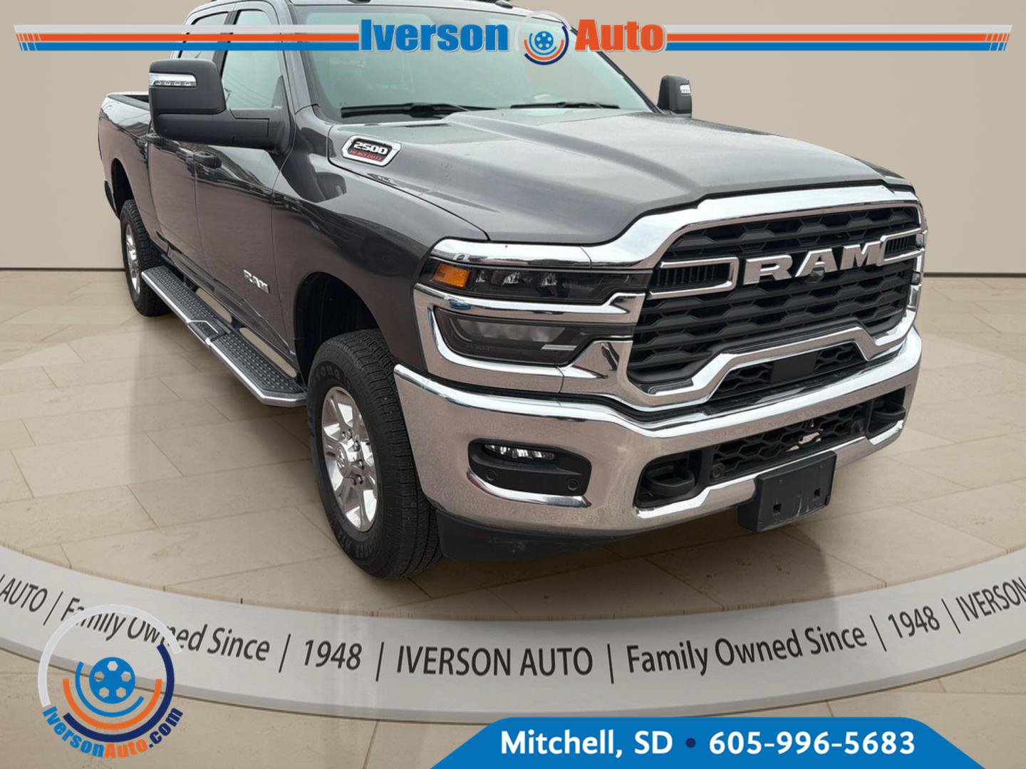Used 2026 RAM 2500 Big Horn AWD/4WD image 3