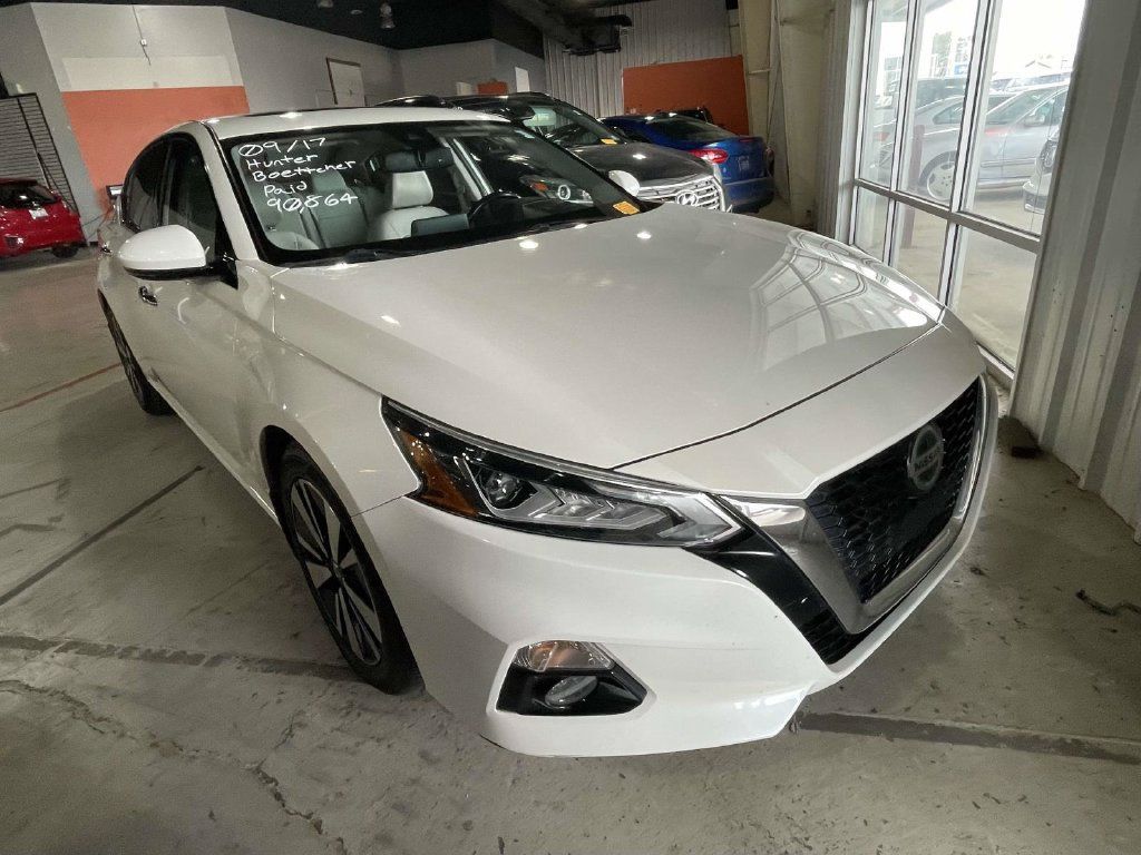 Used 2019 Nissan Altima 2.5 SL FWD image 1