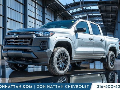 New 2026 Chevrolet Colorado W/T w/ WT Custom Package AWD/4WD image 1