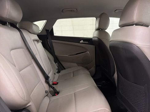 Used 2019 Hyundai Tucson SE FWD image 29
