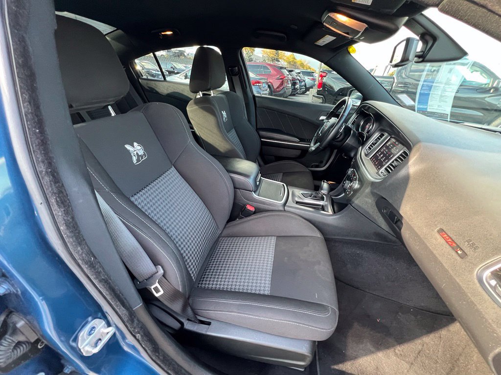 Used 2020 Dodge Charger Scat Pack RWD image 28