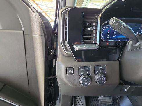Used 2025 Chevrolet Silverado 1500 RST w/ All Star Edition Plus AWD/4WD image 18