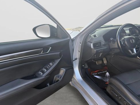 Used 2021 Honda Accord Sport image 11