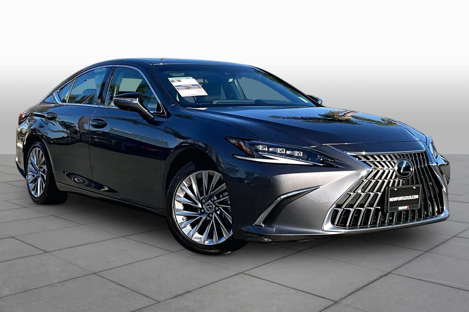 Used 2023 Lexus ES 300h w/ Accessory Package (Z1) FWD image 2