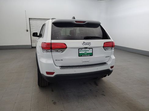 Used 2019 Jeep Grand Cherokee Limited image 6