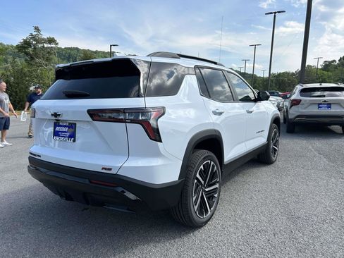 New 2026 Chevrolet Equinox RS AWD/4WD image 3