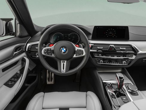 Used 2019 BMW M5 w/ Executive Package AWD/4WD image 45