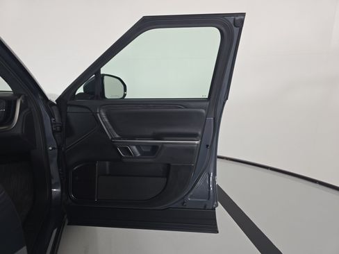 Used 2024 Rivian R1T Adventure AWD/4WD image 18