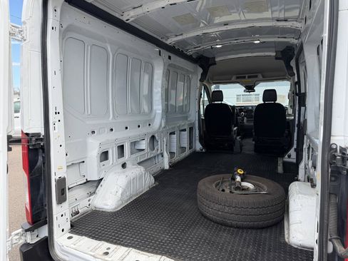 Used 2020 Ford Transit 250 Medium Roof RWD image 25