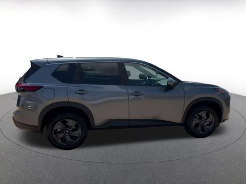 Used 2026 Nissan Rogue SV FWD image 15