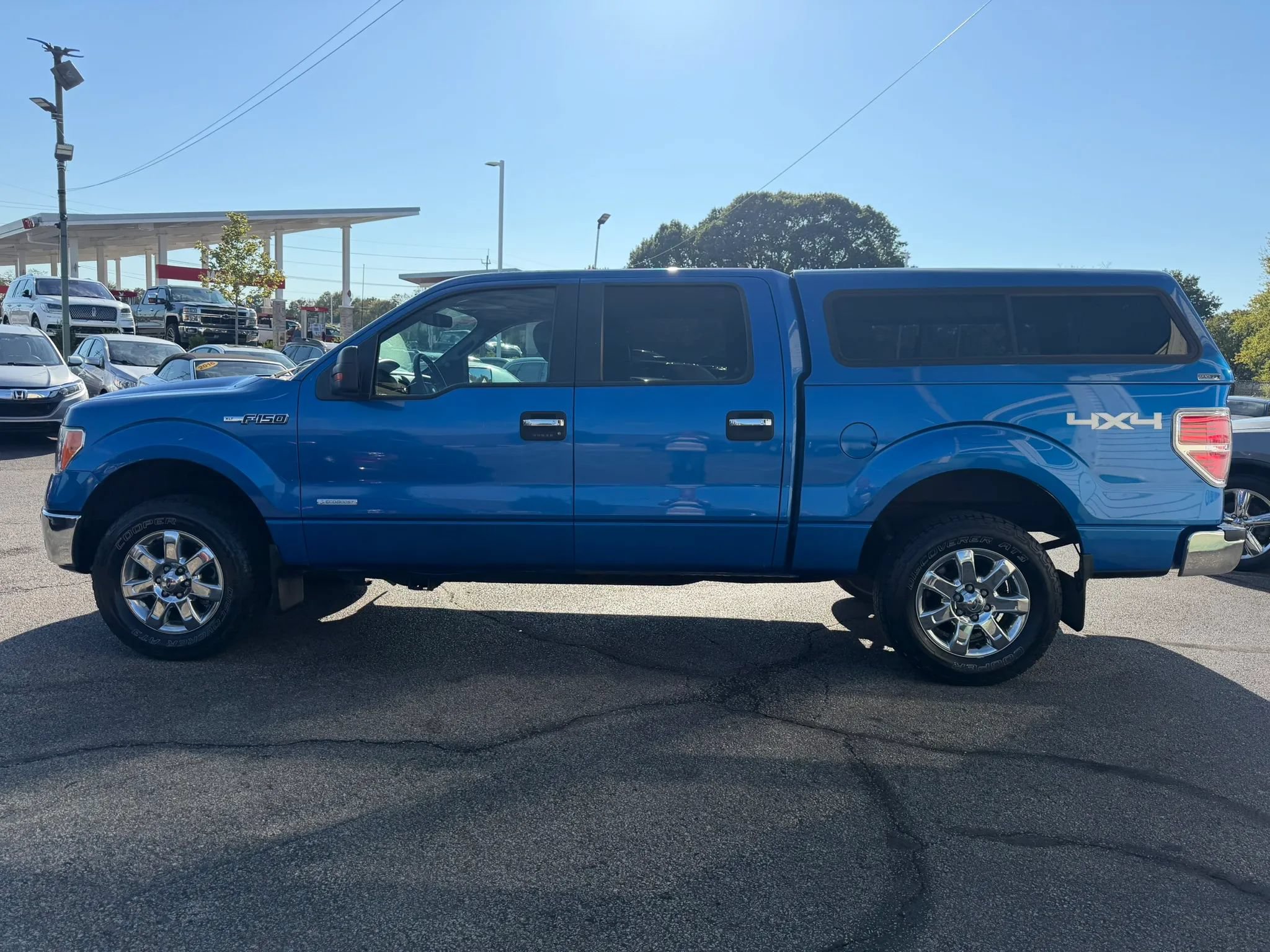 Used 2013 Ford F150 XLT w/ Luxury Equipment Group AWD/4WD image 2