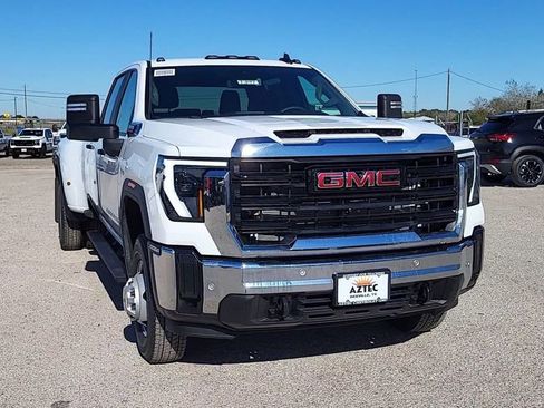 New 2026 GMC Sierra 3500 Pro w/ 1SA Pro Safety Plus Package image 2