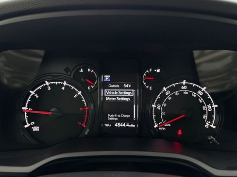 Used 2023 Toyota 4Runner 40th Anniversary SE AWD/4WD image 20