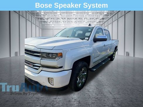 Used 2017 Chevrolet Silverado 1500 LTZ Z71 w/ LTZ Plus Package AWD/4WD image 4