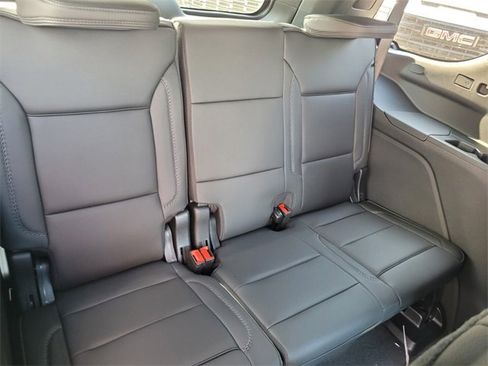 New 2026 GMC Yukon Denali w/ Sun & Power Step Package image 17