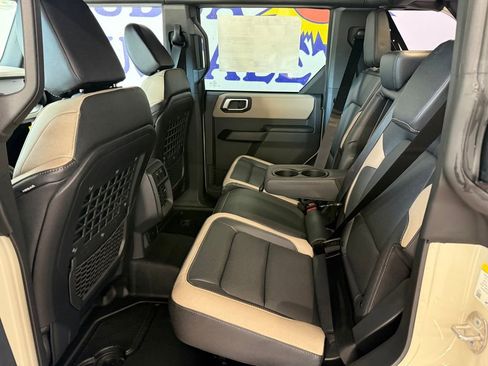 New 2025 Ford Bronco Big Bend w/ Black Diamond Package image 20