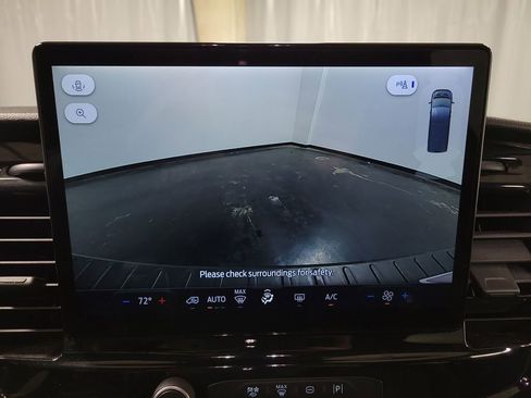 Used 2023 Ford Transit 350 XLT image 19