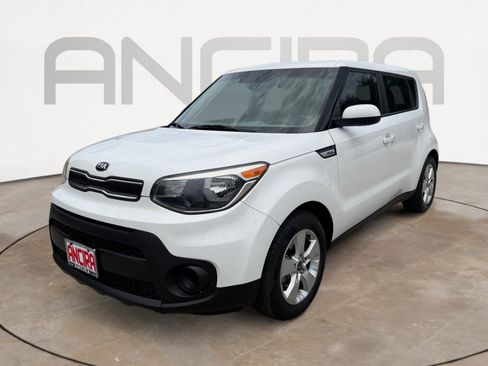 Used 2017 Kia Soul FWD image 6