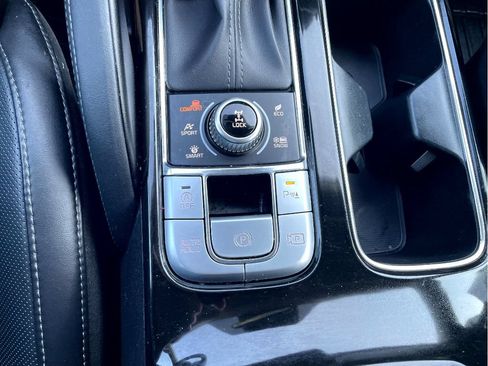 Used 2024 Kia Telluride SX Prestige AWD/4WD image 21