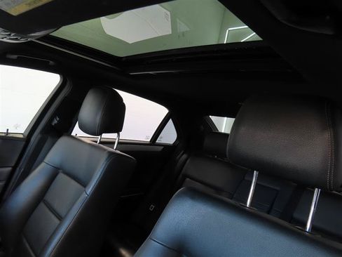 Used 2016 Mercedes-Benz E 350 4MATIC Sedan w/ Premium Package image 18
