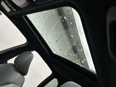 New 2026 Subaru Forester Premium image 18