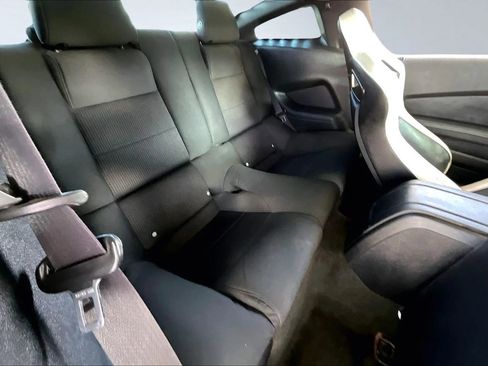Used 2014 Ford Mustang Coupe RWD image 20