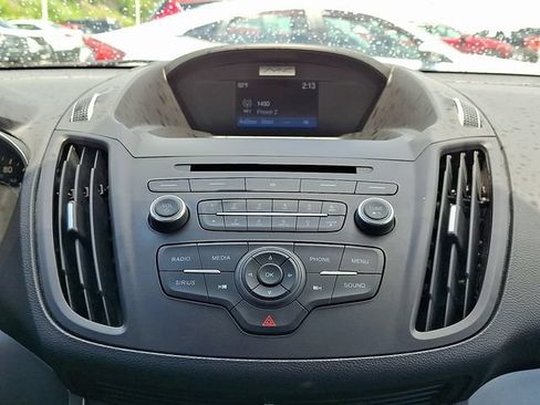 Used 2017 Ford Escape SE FWD image 12