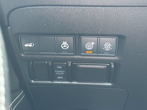 Used 2020 Nissan Armada Platinum w/ Captain's Chairs Package AWD/4WD image 37
