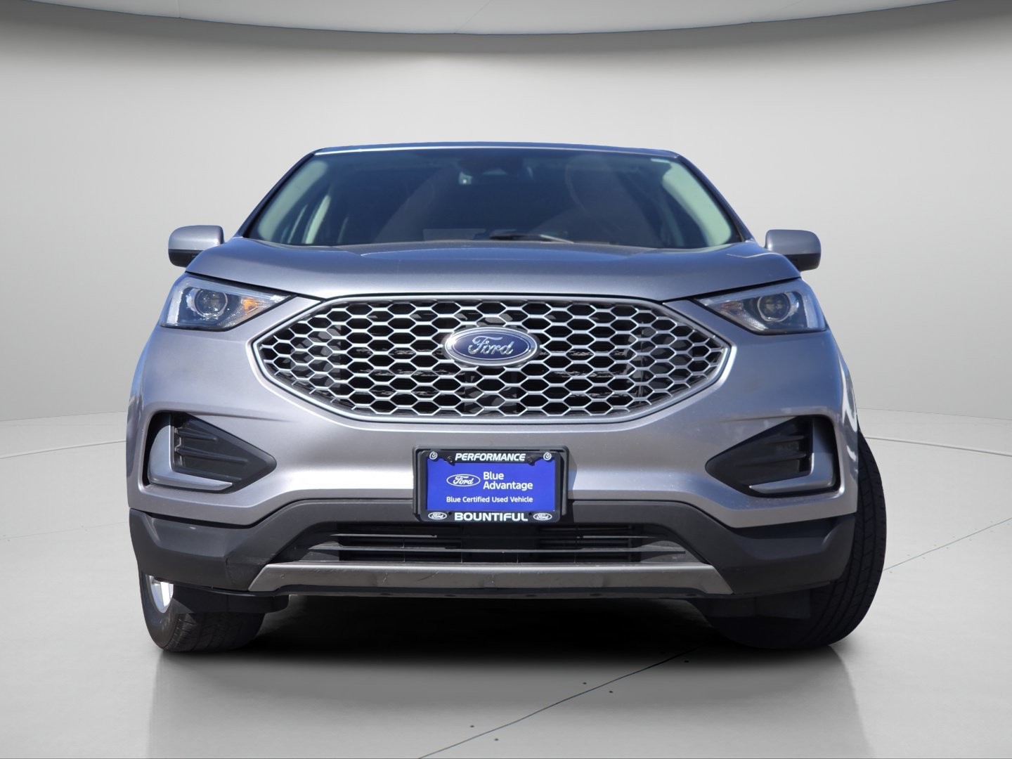 Used 2024 Ford Edge SEL AWD/4WD image 3
