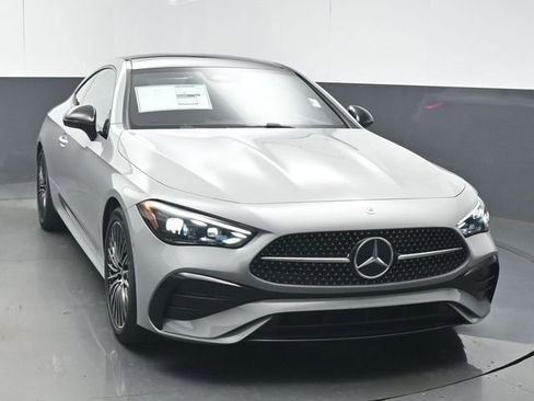 New 2026 Mercedes-Benz CLE 300 4MATIC Coupe image 3