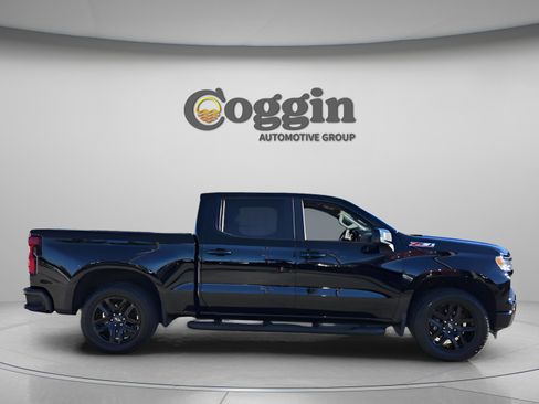 Used 2024 Chevrolet Silverado 1500 RST image 6