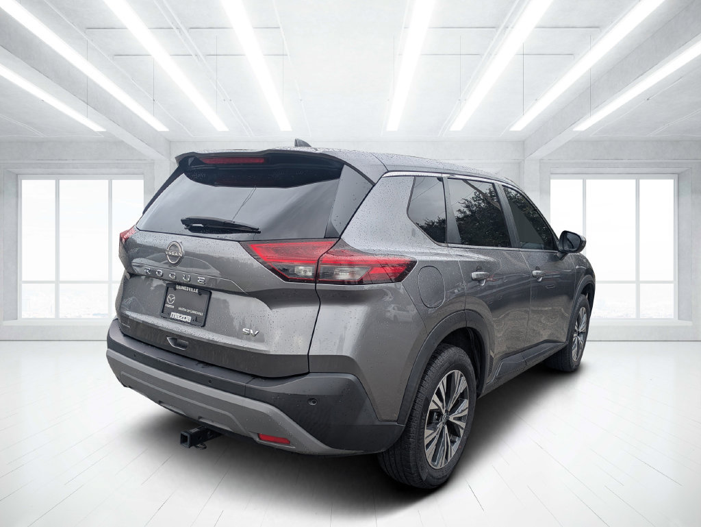 Used 2023 Nissan Rogue SV FWD image 3