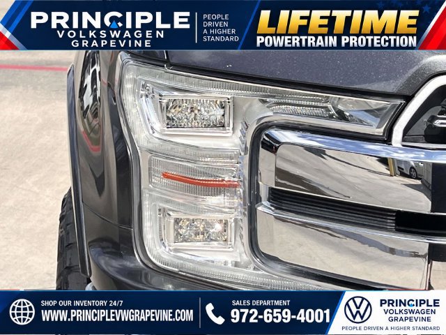 Used 2018 Ford F150 Lariat w/ Equipment Group 502A Luxury AWD/4WD image 9