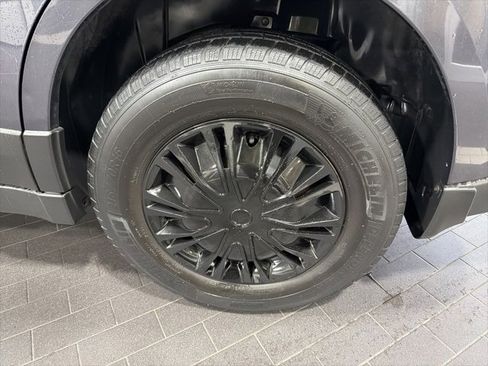 Used 2011 Subaru Outback 2.5i image 30