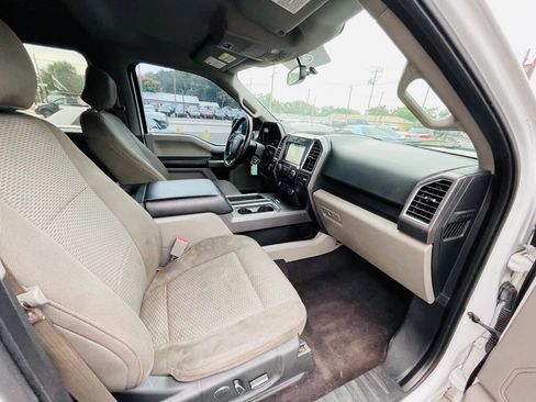 Used 2017 Ford F150 XLT w/ Equipment Group 302A Luxury RWD image 26