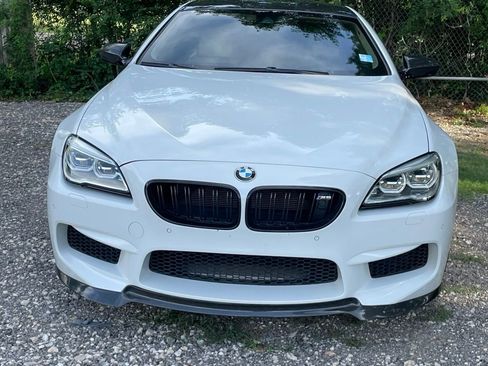 Used 2016 BMW M6 Coupe RWD image 2