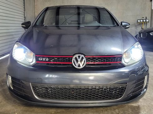 Used 2013 Volkswagen GTI Driver's Edition image 2