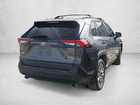 Used 2024 Toyota RAV4 XLE Premium image 4