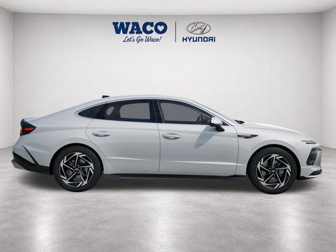 Used 2026 Hyundai Sonata SEL FWD image 7