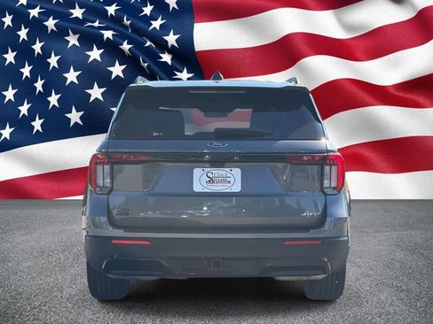 Certified 2025 Ford Explorer ST-Line AWD/4WD image 6