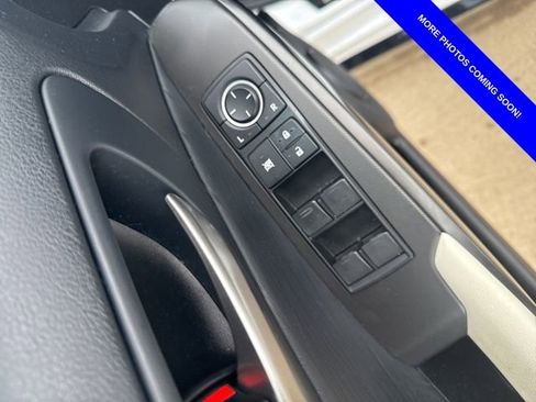 Used 2021 Lexus IS 350 F Sport image 11