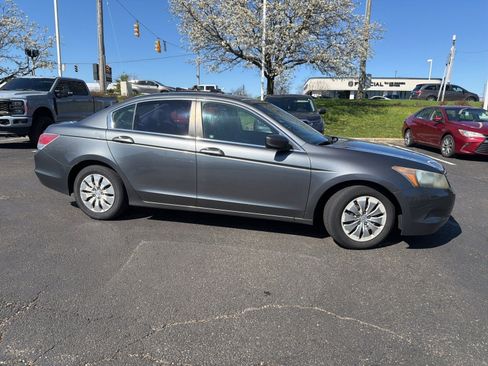 Used 2010 Honda Accord LX image 19