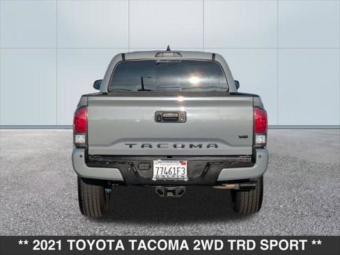 Used 2021 Toyota Tacoma TRD Sport w/ Technology Package image 4