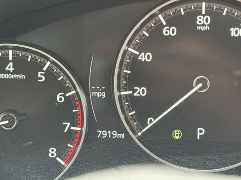 Certified 2025 MAZDA MAZDA3 Hatchback w/Premium Plus Pkg image 19