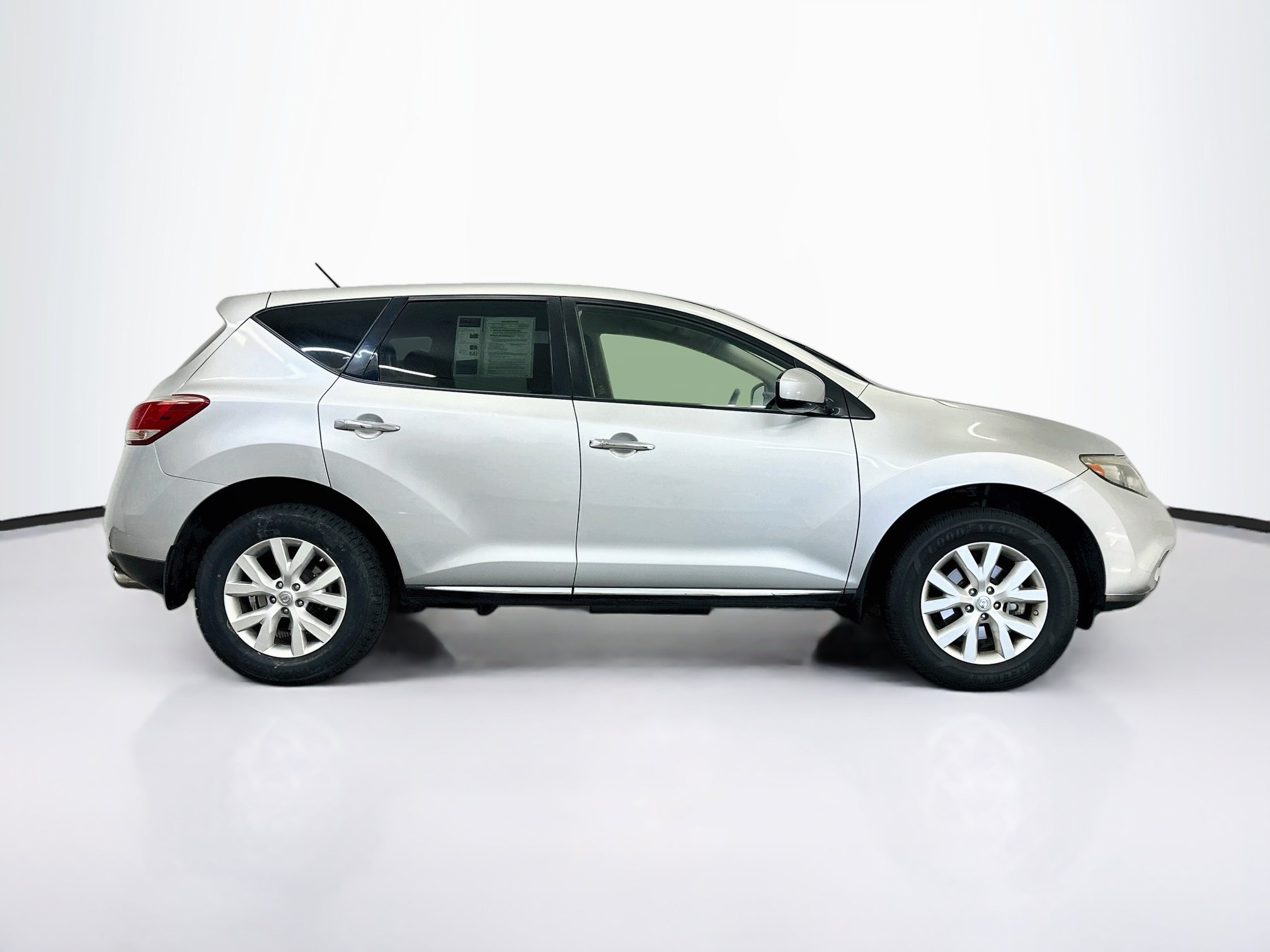 Used 2014 Nissan Murano S FWD image 10