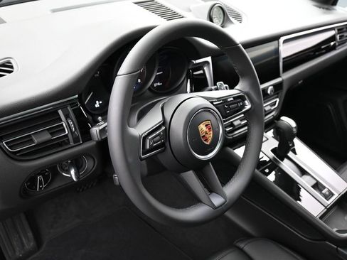 New 2026 Porsche Macan AWD/4WD image 16