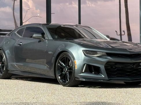 Used 2017 Chevrolet Camaro LT w/ RS Package RWD image 17